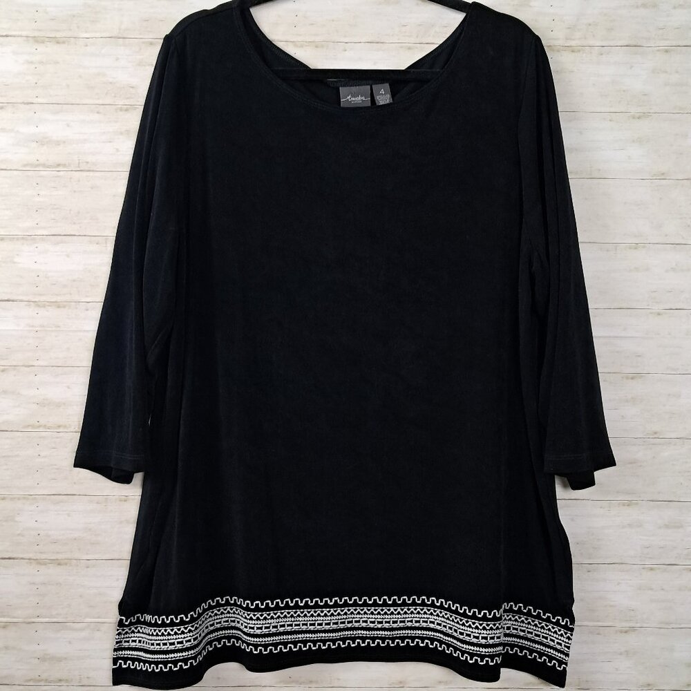 Chicos Travelers Black Tunic Top with Embroidered Trim XL